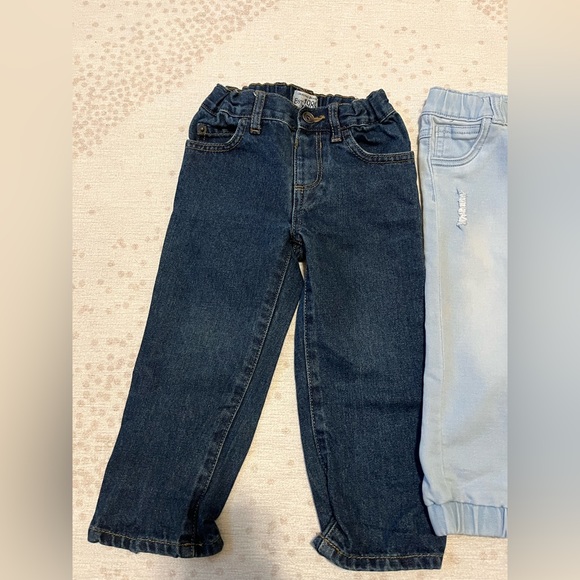 Jeans - Picture 4 of 8